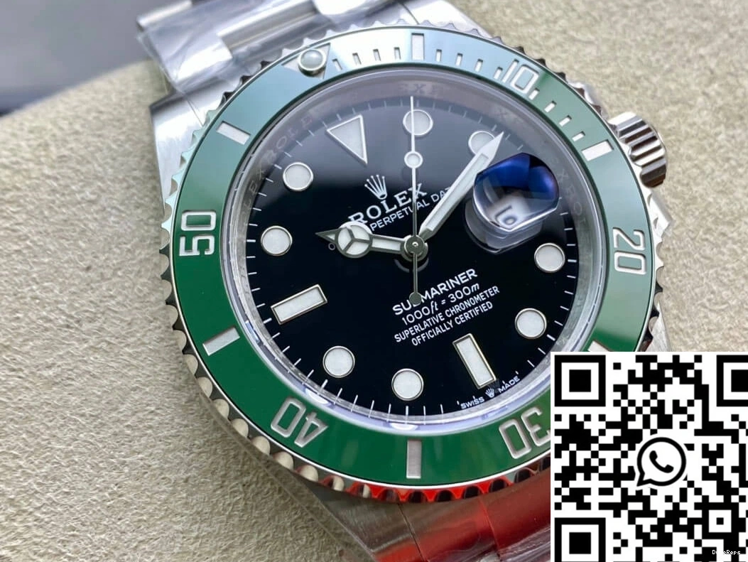Green Rolex Factory Submariner M126610LV-0002 Bezel VS 1030